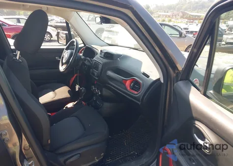 2016 Jeep Renegade Trailhawk from USA, damaged, VIN ZACCJBCT8GPC85482